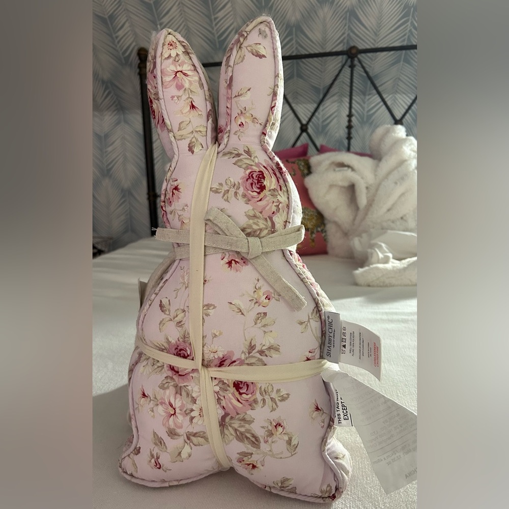 Shabby Chic Down Alt Easter Spring Holiday Decorative Pillows Set of 3- NWT